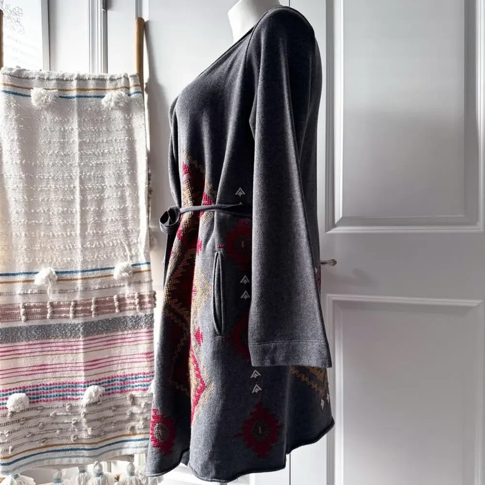 Johnny Was Grey Red Embroidered Aztec Wrap Draped Cardigan Sweater Women’s Large - Picture 4 of 9